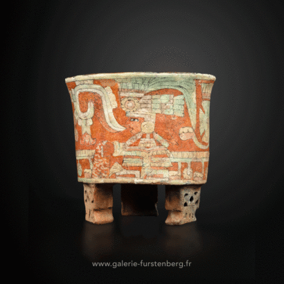 Tripod vessel Teotihuacan