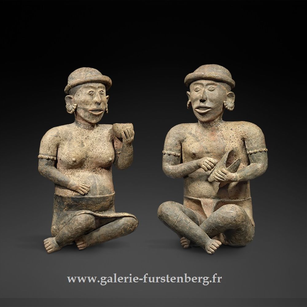 Large Nayarit Pair of Figure